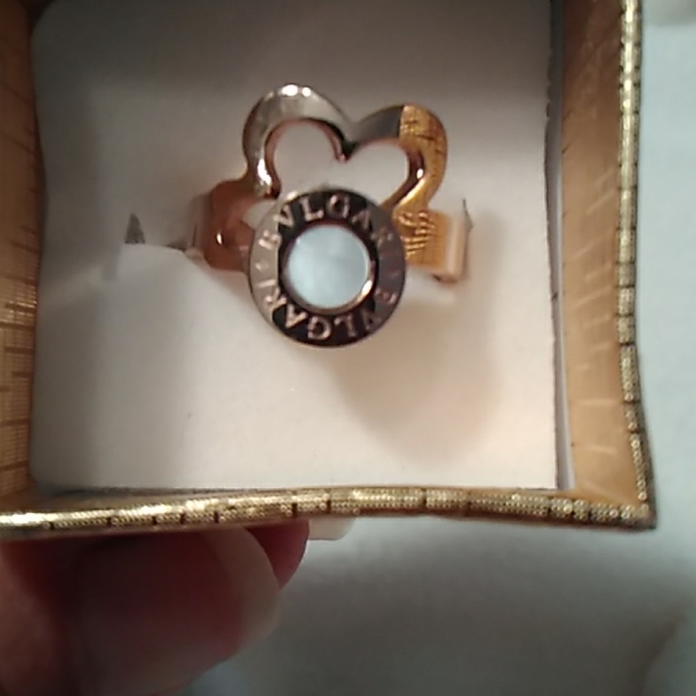 Ring